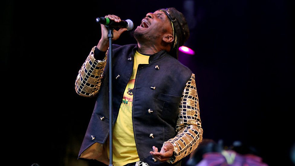 UbuntuFM | Jimmy Cliff performing 'Bongo Man' @ Glastonbury, UK 2011