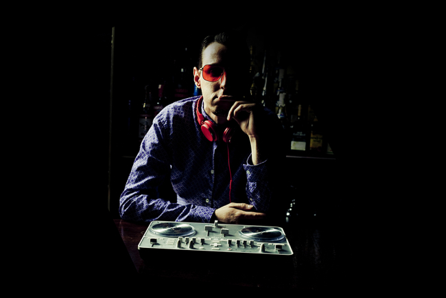 UbuntuFM | DJ Glass Hat